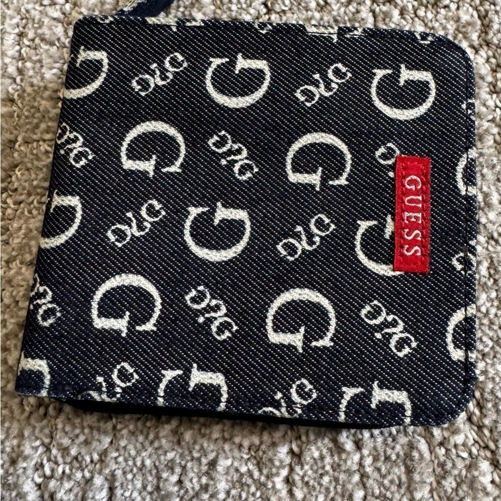 Small Guess denim square wallet